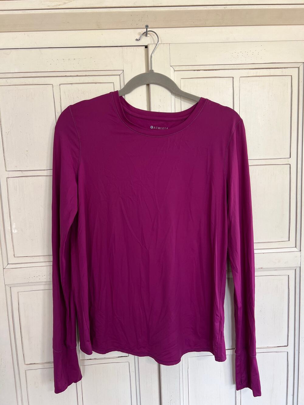 Athleta size small women’s top tulip hem split back